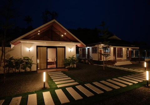 Cherai River View Pool Villa