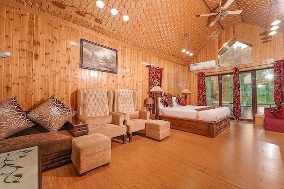 PARADISE RETREAT DAKSUM