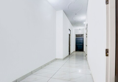 SPOT ON Jassi Guest House