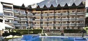 Hotel Piccadily, Manali Hotel Piccadily, Manali