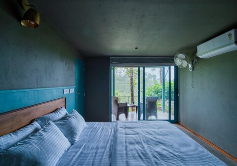 Kalani Stays: 2 BHK Cottages in a Serene Getaway