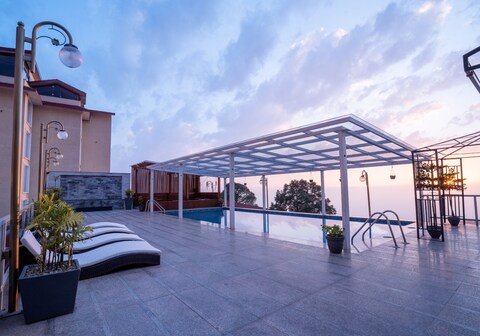 Indraprastha Resort And Spa