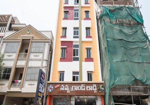 hotel Navya Grand