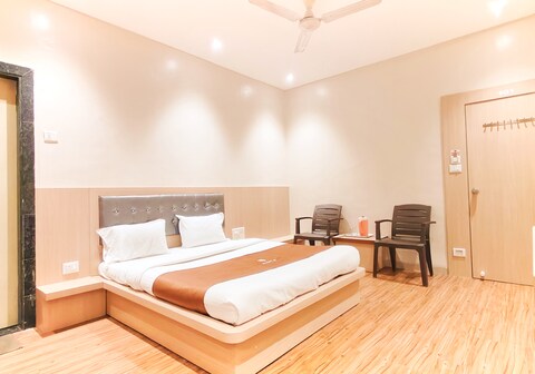 Newly Renovated Hotel Yog Palace