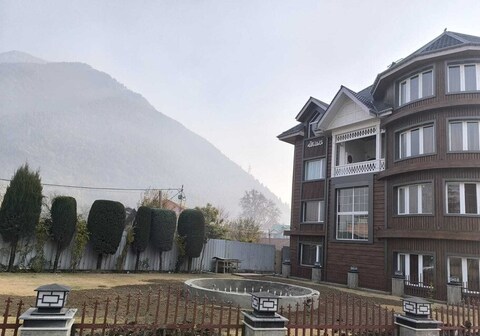 Palette Hotel Cecil by CheckIn Srinagar