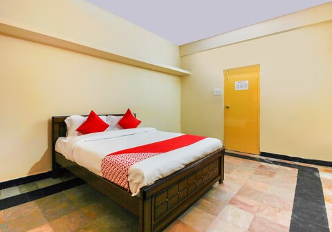 Hotel O Sai Residency Near SR Nagar metro station