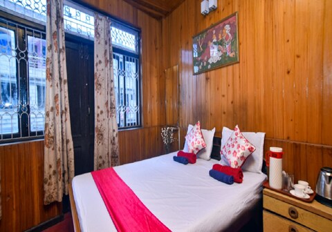 Darjeeling Hotel Summer Palace