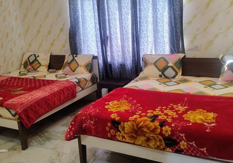 Kismat hotel
