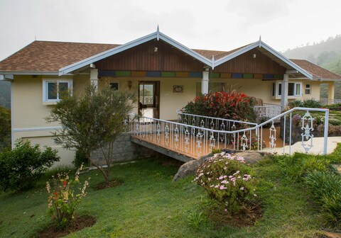 StayVista | Long Walk 4 BHK Villa