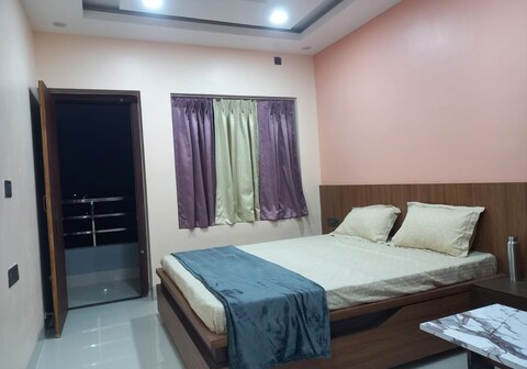 Sun Moon Residency