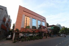 Hotel Heaven, Kolkata Hotel Heaven, Kolkata