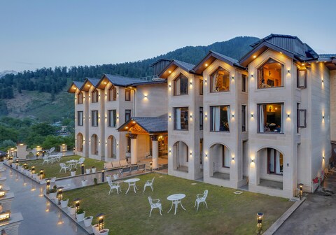 Pahalgam Hill Side Resort & spa
