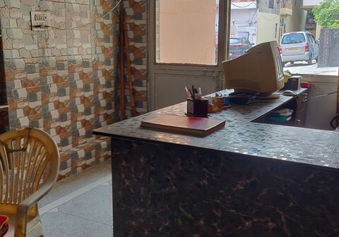 Priyanka Guest House