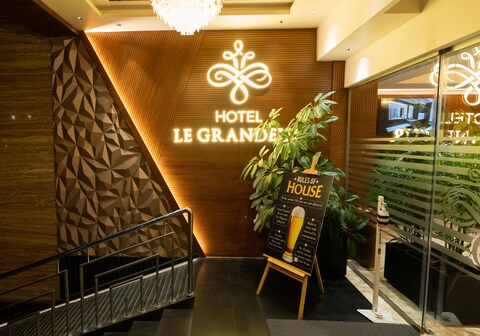 Hotel Le Grandeur