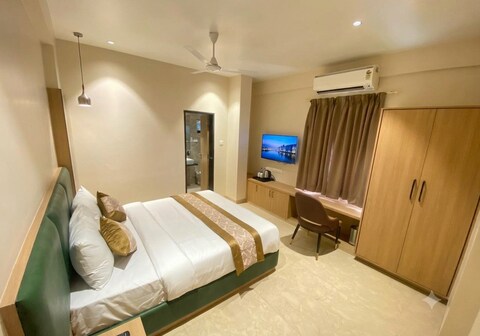 Hotel Banyan Crest