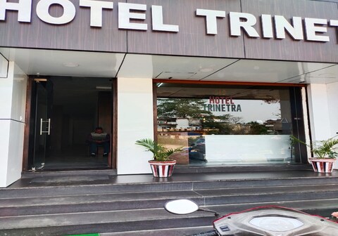 Hotel Trinetra In