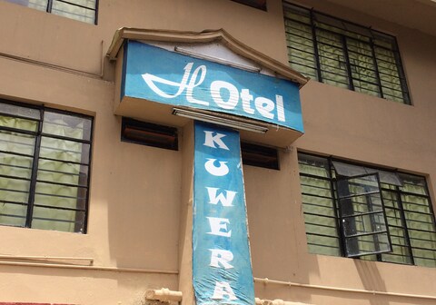 Hotel Kuwera