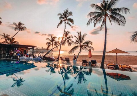 Tango Luxe Beach Pool Villa