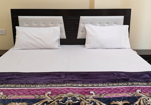 Hotel Vatsalya Kunj