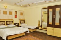 Hotel sai suraj palace, Shirdi Hotel sai suraj palace, Shirdi