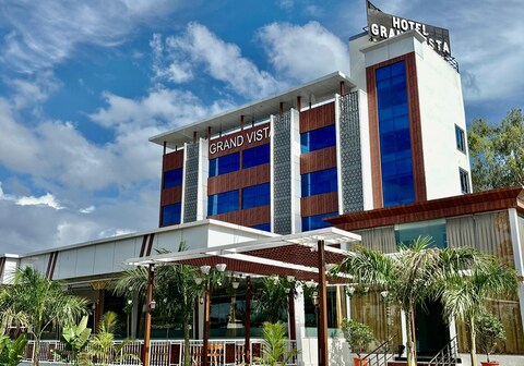 Hotel Grand Vista