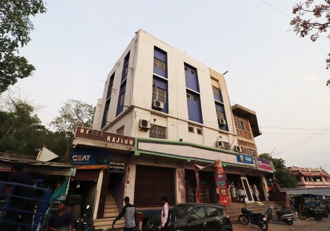 Hotel Raj Inn