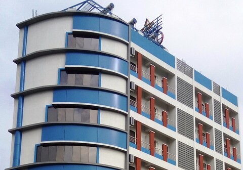 Hotel Raj Heights