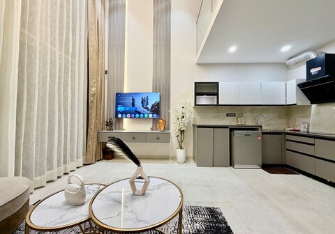 Cloud Stays || Loft Duplex