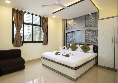 Collection O E Candolim Beach Resort