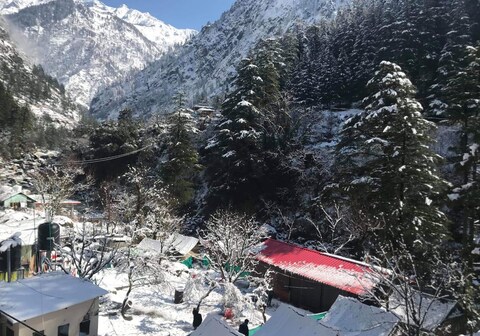 Camp the Parvati River Bank