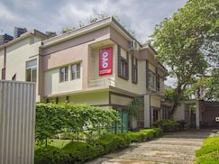 OYO 15953 North Bengal Guest House, Siliguri OYO 15953 North Bengal Guest House, Siliguri