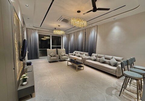 Velouria 4BHK with Jacuzzi by TensorStays
