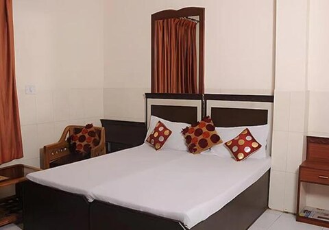 FabHotel Surya Palace 1