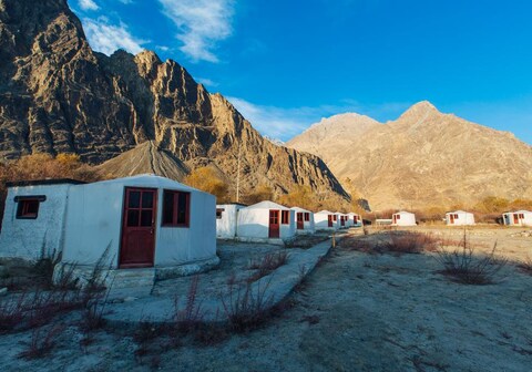 Hunder Sarai - A Luxury Camp