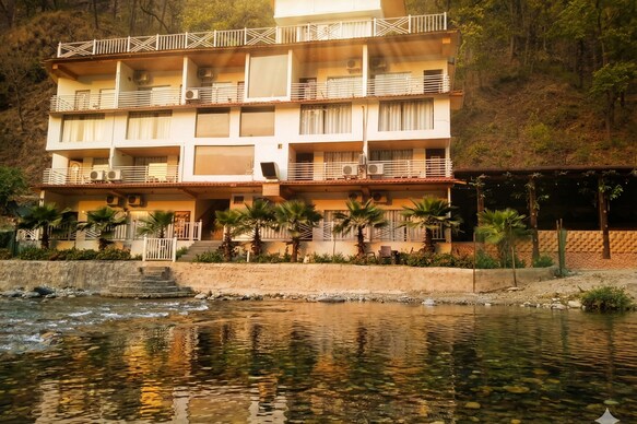 7 Hills Hotel and Resort