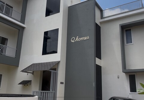 Qhomes