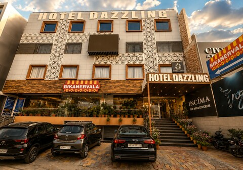 Hotel Dazzling