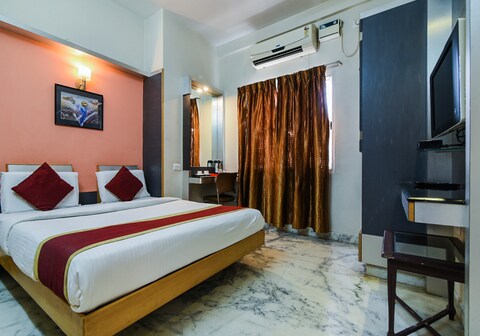 Hotel Manasa Paradise