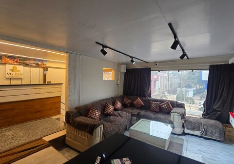 Hotel Vindhya Ganga Inn