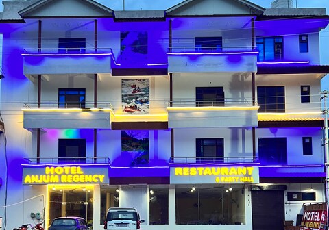 Hotel Anjum Regency