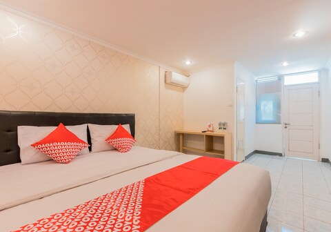 Dancenter Gunung Geulis Villagee