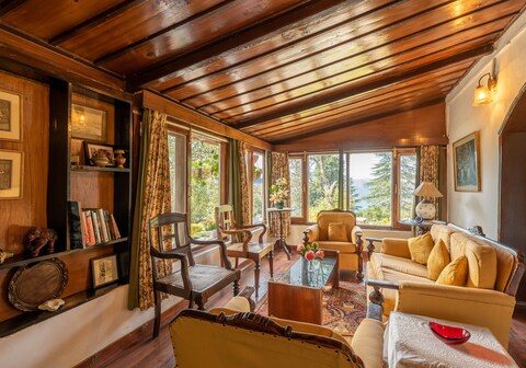 3 bhk villa near Company Garden | Lyn Eden by Roamhome