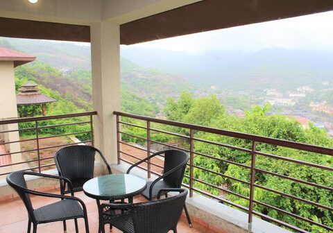 Premier Inn Hill Top Villa