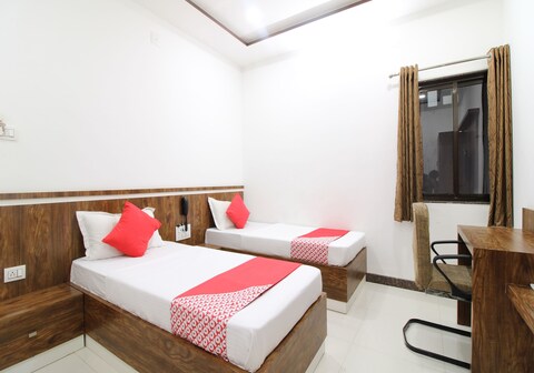 Hotel Tulsi Prem