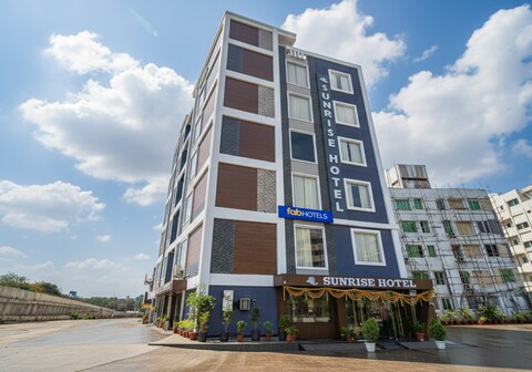 FabHotel Sunrise- Nr Hyderabad International Airport