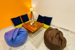 AURUM HOMESTAY Entire 2bhk, Udaipur AURUM HOMESTAY Entire 2bhk, Udaipur