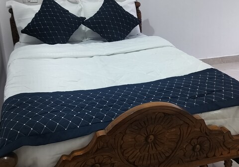 HMG Service Apartment