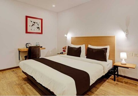 Collection O Mall Of Jaipur Formerly Madhu Pushp Bhawan