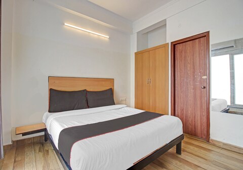 Super Townhouse Kachnar House Vikas Nagar