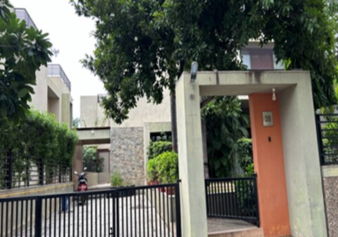 SMS Guest House- Ahmedabad